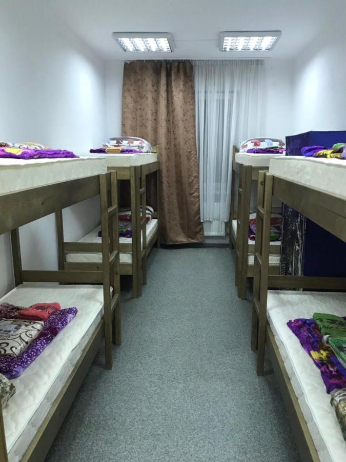 Ararat-Tarasa Shevchenka Hostel Киев Экстерьер фото