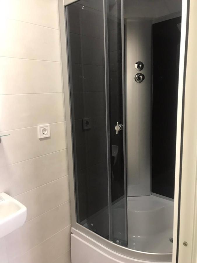 Ararat-Tarasa Shevchenka Hostel Киев Экстерьер фото