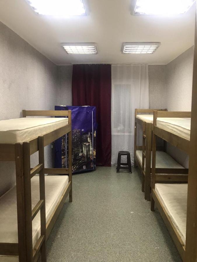 Ararat-Tarasa Shevchenka Hostel Киев Экстерьер фото