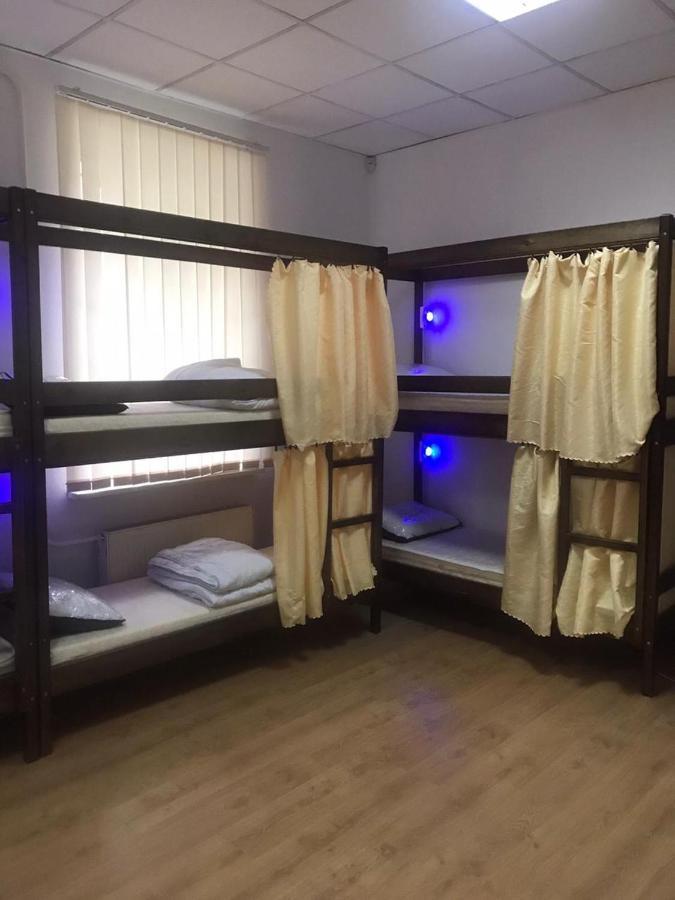 Ararat-Tarasa Shevchenka Hostel Киев Экстерьер фото